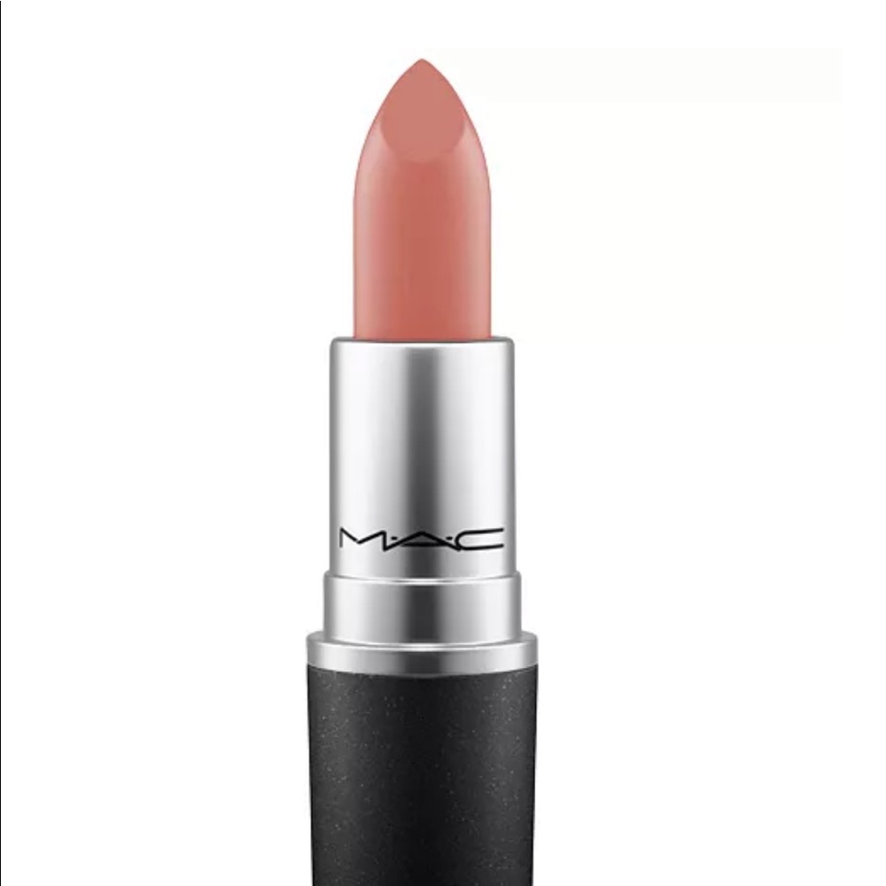 MAC COSMETICS Matte Lipstick 617 Velvet Teddy (Deep Beige) NIB $25